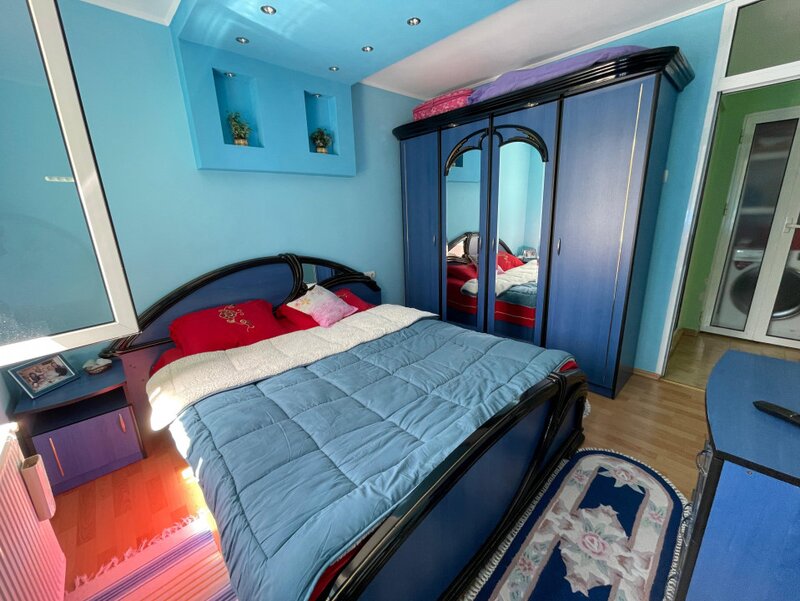 Sos. Oltenitei, metrou Piata Sudului, apartament cu 2 camere centrala proprie